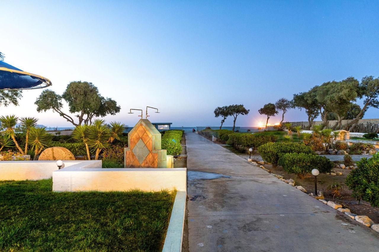 Hotel Tsagarakis Beach Amoudara  Bagian luar foto