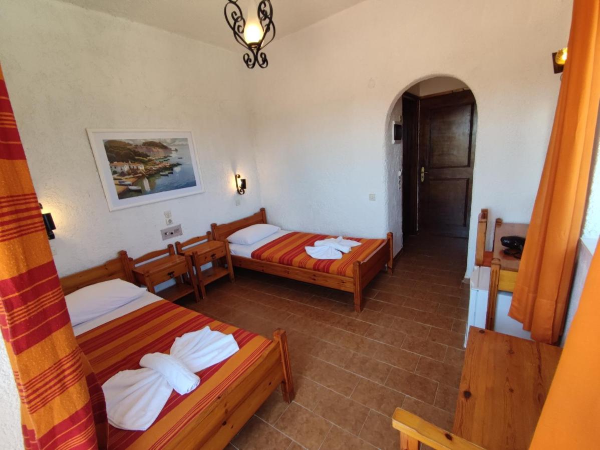 Hotel Tsagarakis Beach Amoudara  Bagian luar foto